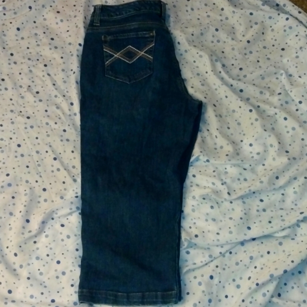 Code Bleu size 12 Carpri Shorts
